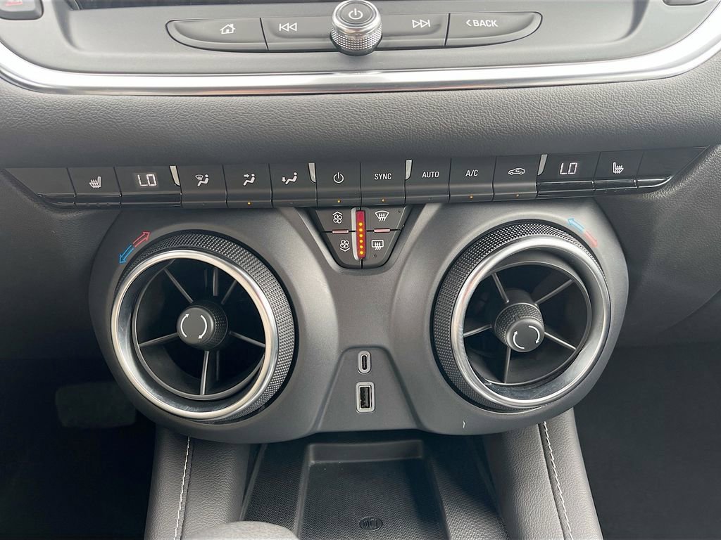 Used 2023 Chevrolet Blazer LT w/ Convenience Package image 15