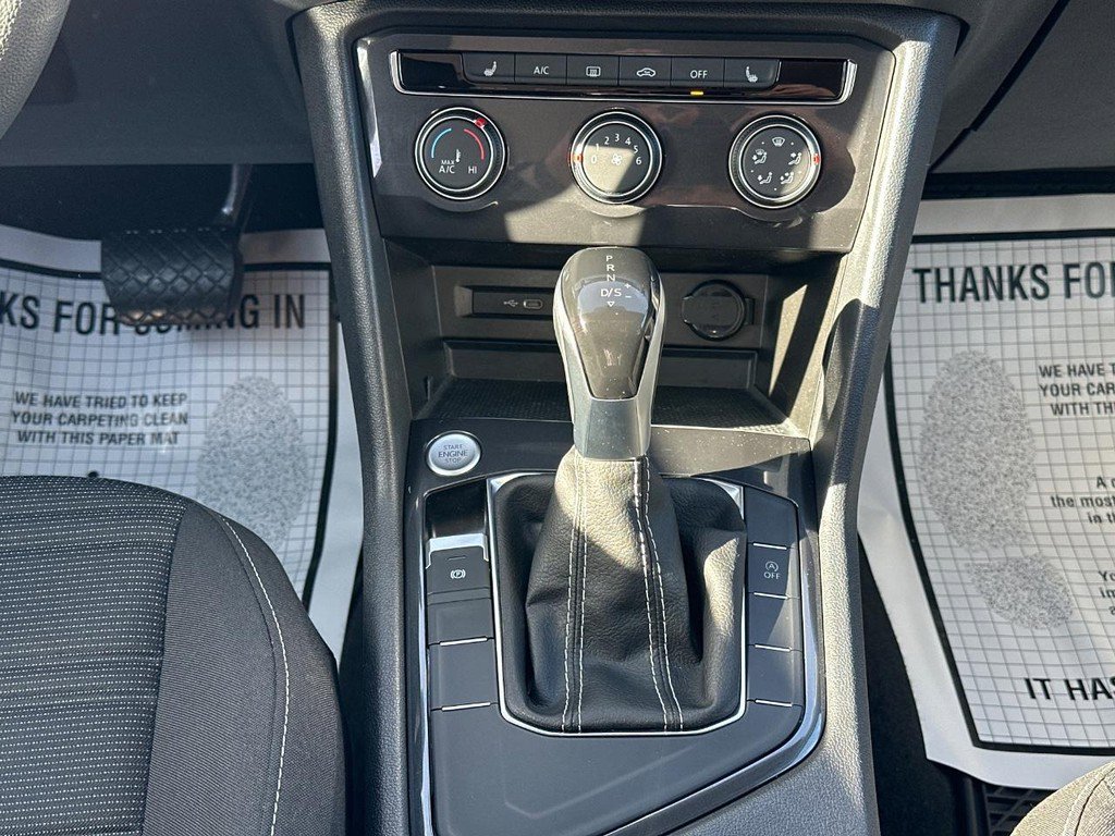 Used 2023 Volkswagen Tiguan S image 13