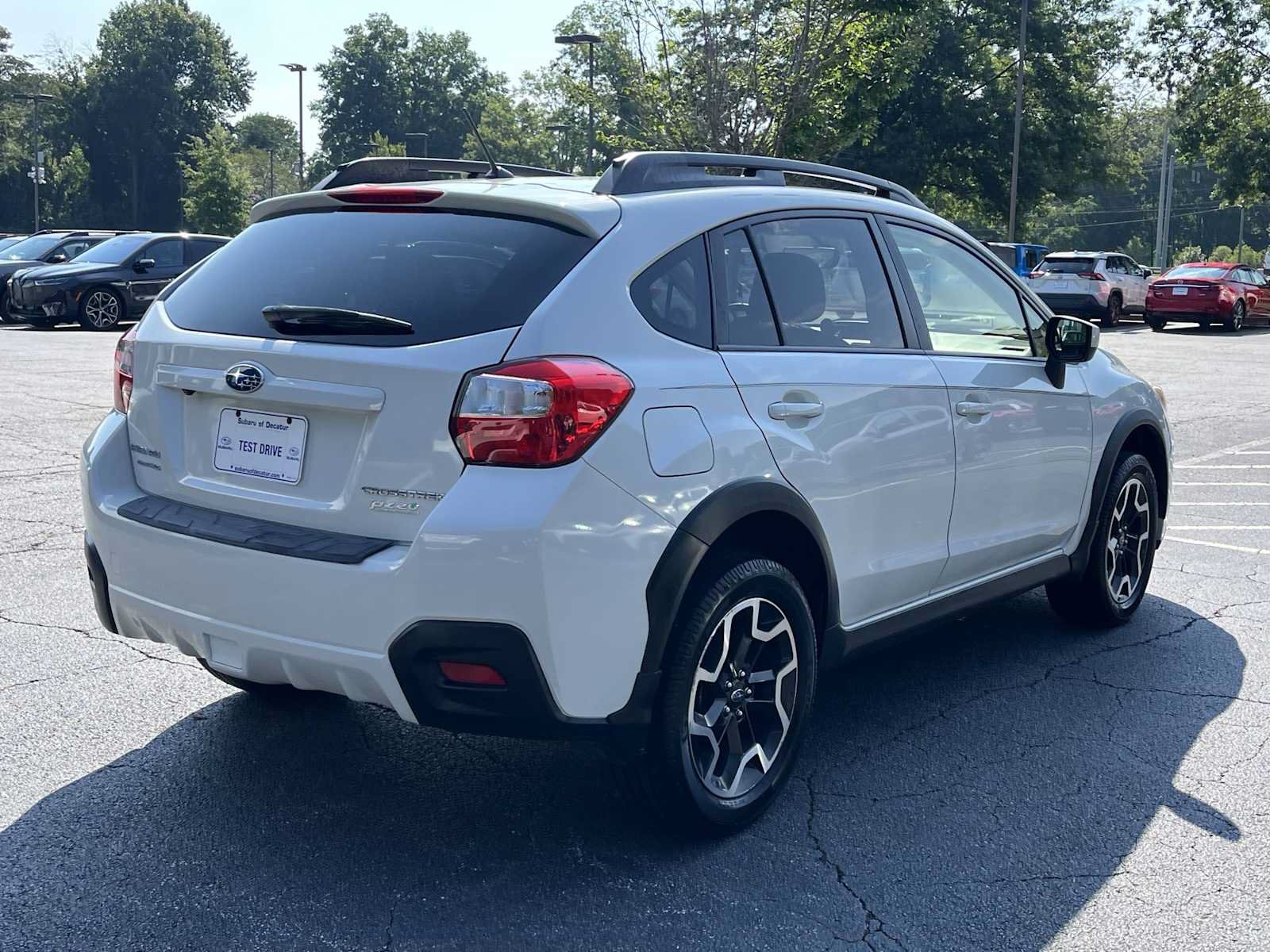Used 2017 Subaru Crosstrek 2.0i Premium AWD/4WD image 4