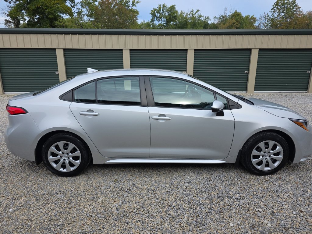 Certified 2024 Toyota Corolla LE FWD image 7