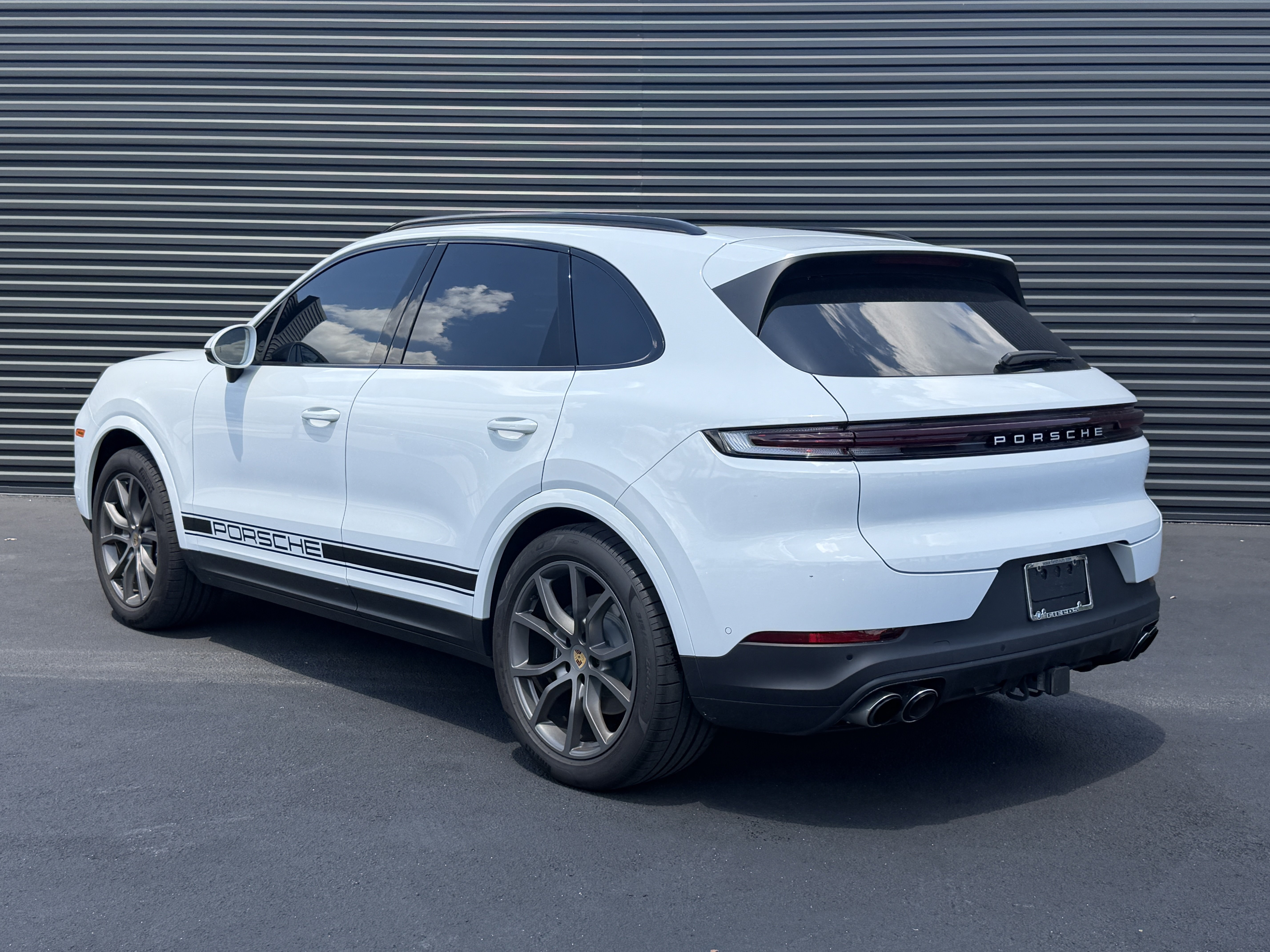 Certified 2024 Porsche Cayenne AWD/4WD image 3