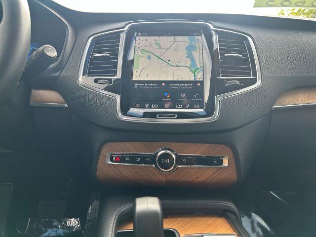 Used 2024 Volvo XC90 T8 Plus w/ Protection Package Premier AWD/4WD image 26