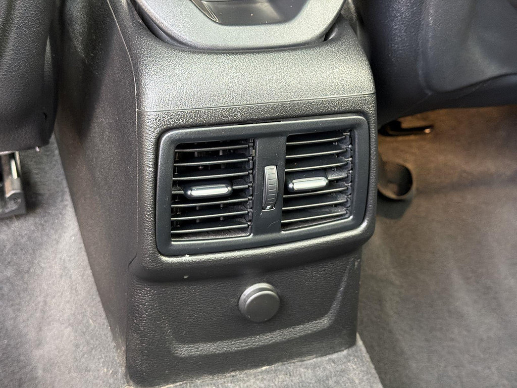 Used 2018 BMW X1 sDrive28i FWD image 21