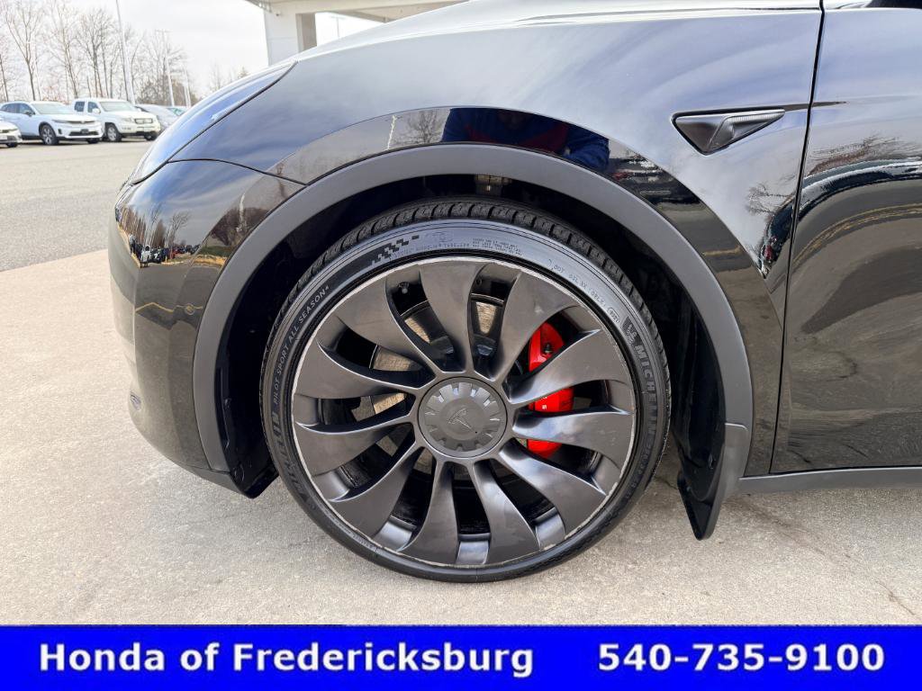 Used 2022 Tesla Model Y Performance image 10