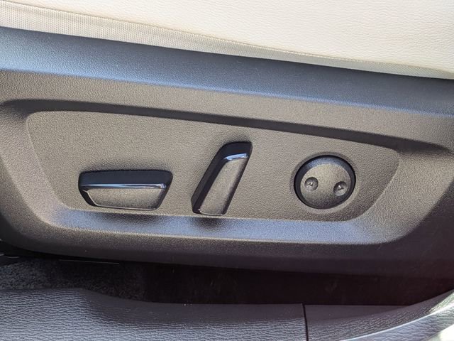 Used 2025 Mitsubishi Outlander SEL image 22