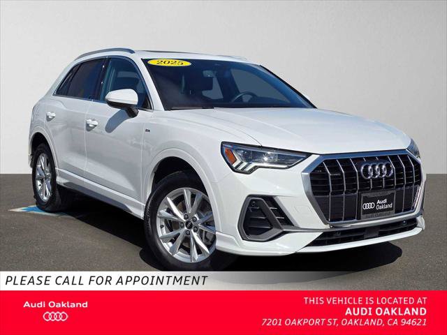 Used 2025 Audi Q3 2.0T Premium w/ Convenience Package AWD/4WD image 1