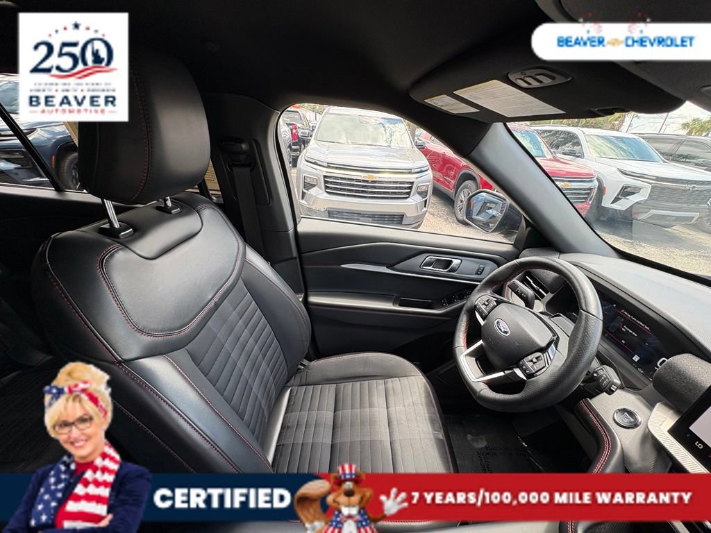 Used 2025 Ford Explorer ST-Line AWD/4WD image 27