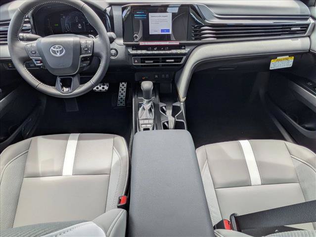 New 2026 Toyota Camry SE FWD image 13
