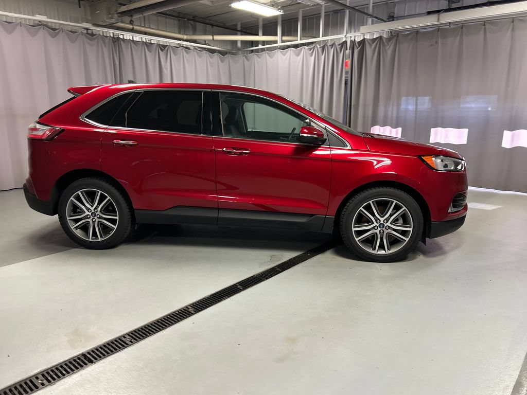 Used 2021 Ford Edge Titanium w/ Class II Trailer Tow Package AWD/4WD image 8