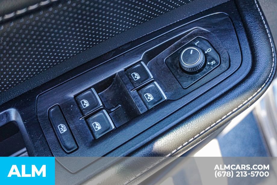 Used 2024 Volkswagen Atlas Cross Sport SE image 49