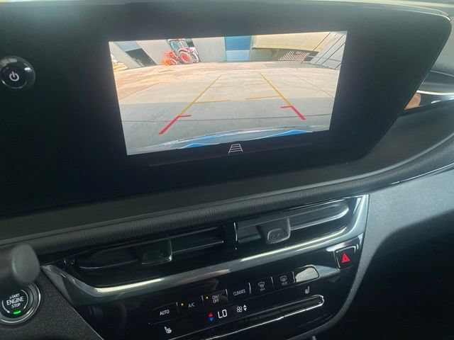 Used 2025 Buick Envista Avenir FWD image 14