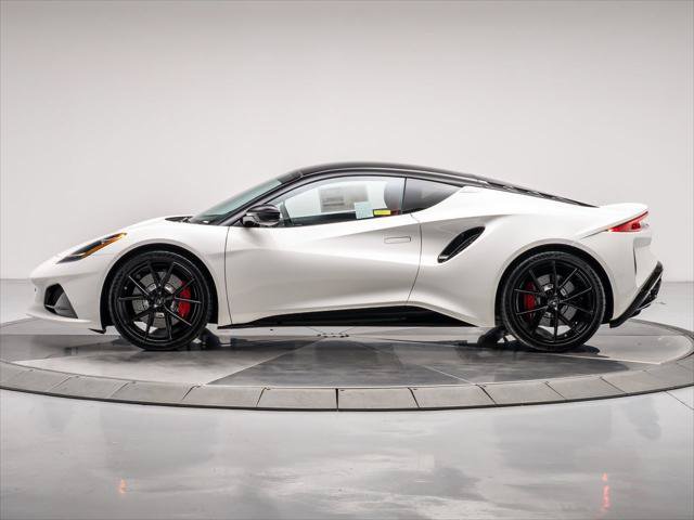 Used 2025 Lotus Emira RWD image 2