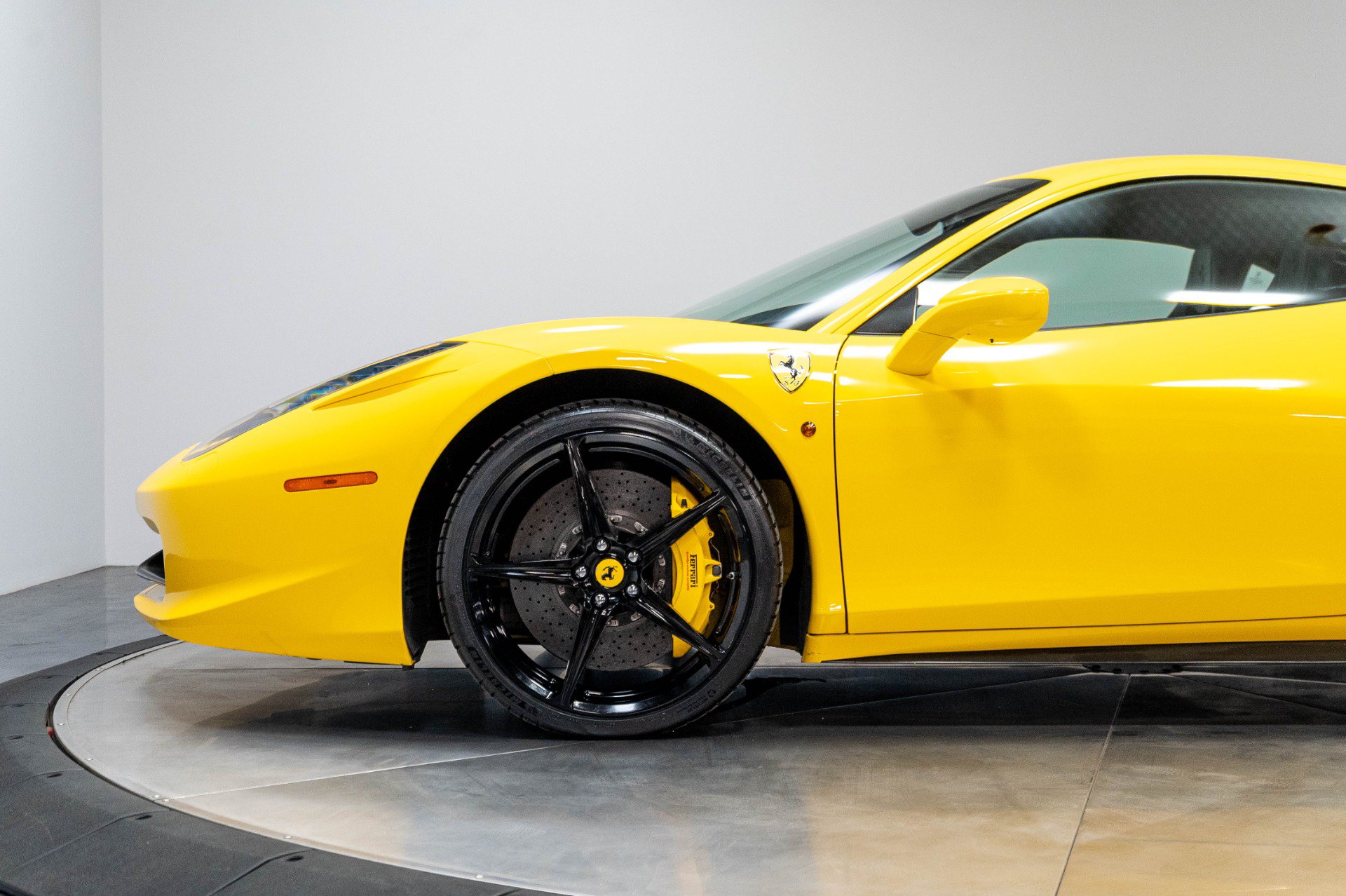 Used 2010 Ferrari 458 Italia Coupe RWD image 44