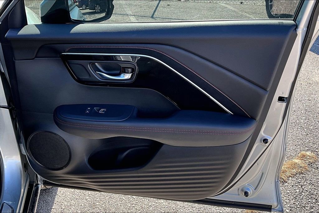 Used 2025 Acura ADX A-Spec image 24