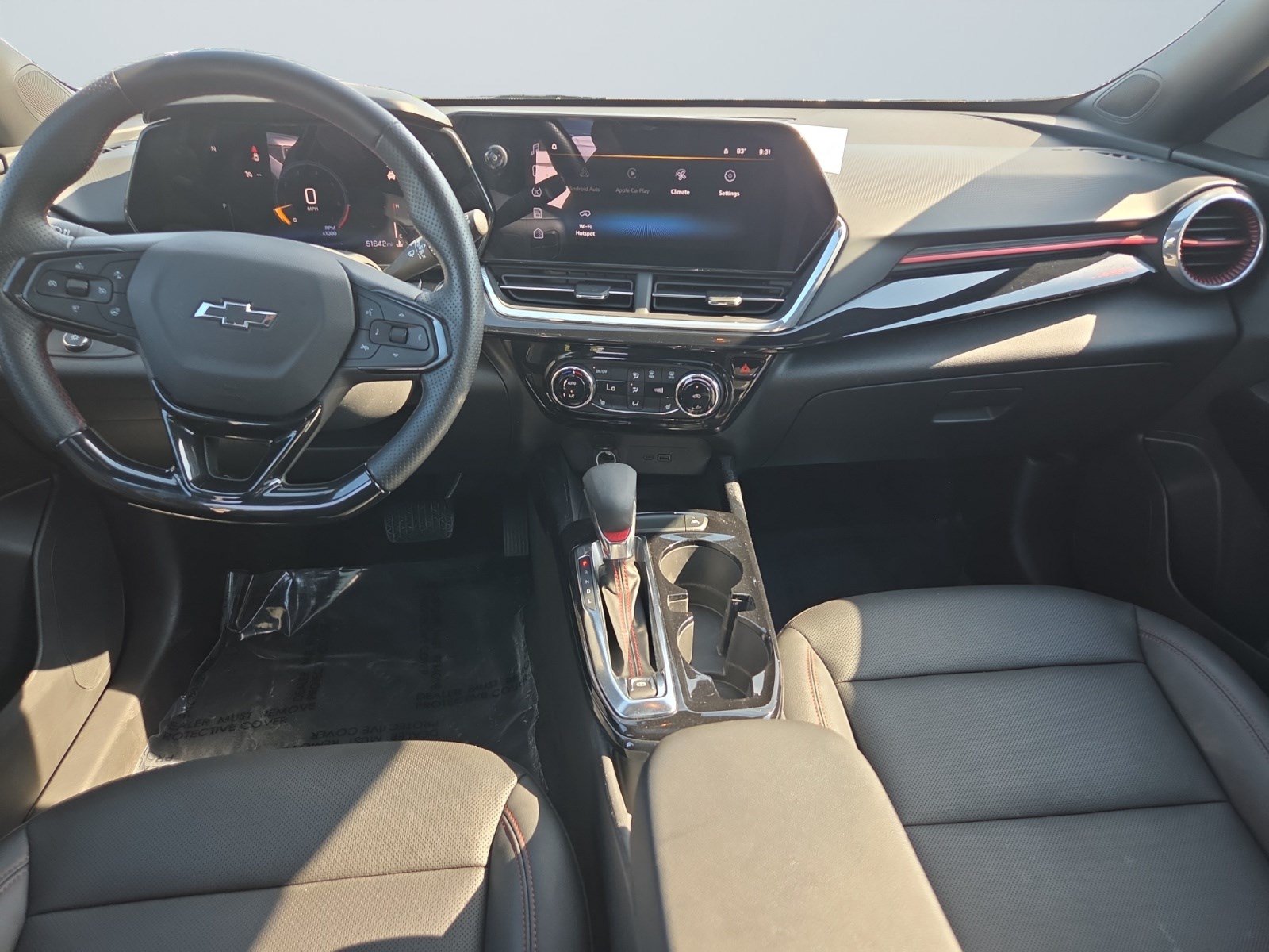 Used 2024 Chevrolet Trax RS w/ Sunroof Package FWD image 12