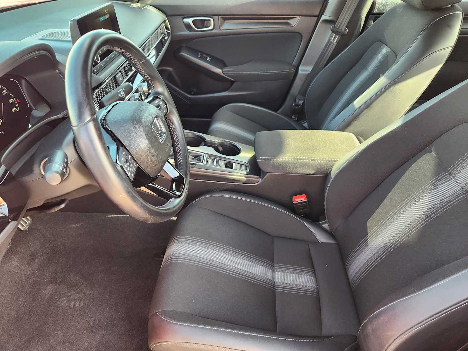 Used 2022 Honda Civic Sport image 12