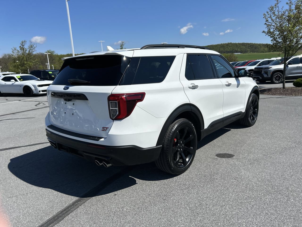 Used 2023 Ford Explorer ST w/ Equipment Group 401A AWD/4WD image 7