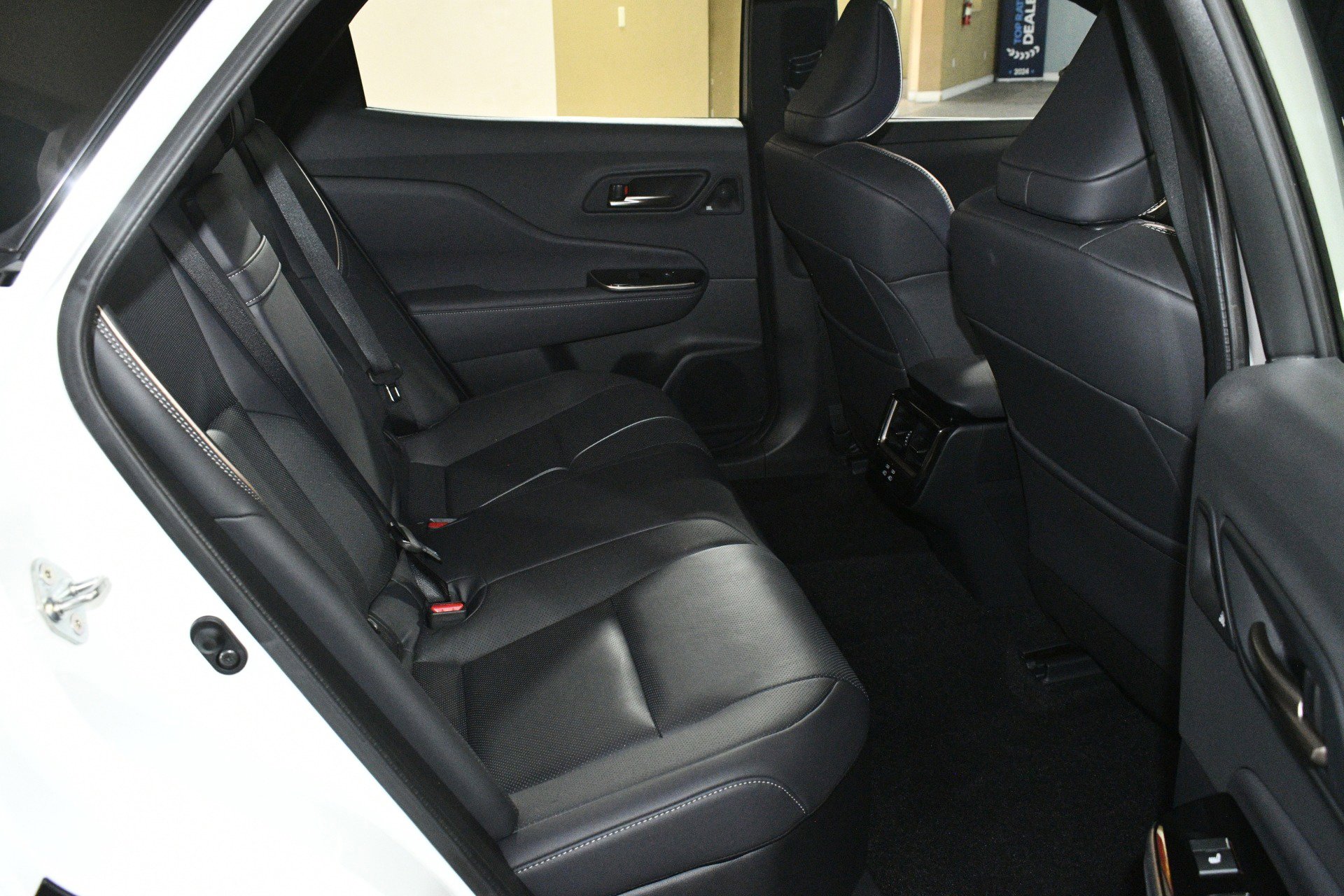 Used 2026 Toyota Crown AWD/4WD image 50