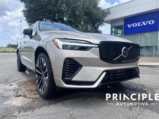 Certified 2026 Volvo XC60 T8 Ultra w/ Climate Package AWD/4WD image 1