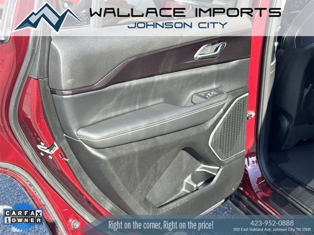 Used 2022 Jeep Grand Cherokee L Laredo w/ Luxury Tech Group I image 36