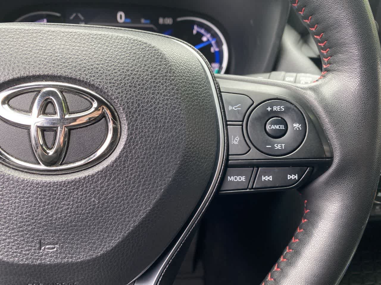 Used 2023 Toyota RAV4 SE w/ Weather & Moonroof Package AWD/4WD image 22
