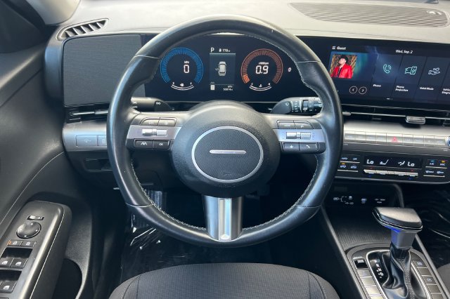 Used 2025 Hyundai Kona SEL AWD/4WD image 18
