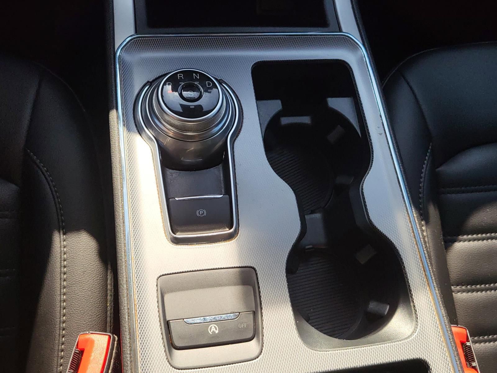 Used 2021 Ford Edge SEL image 27