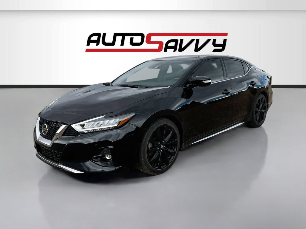Used 2023 Nissan Maxima SR w/ Sport Mat Group FWD image 3