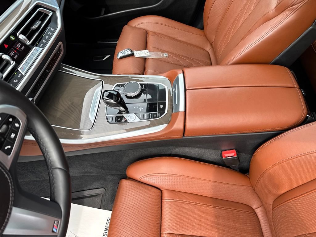 Used 2023 BMW X5 M50i AWD/4WD image 30