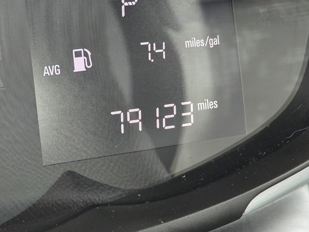 Used 2017 Chevrolet Sonic LS image 26