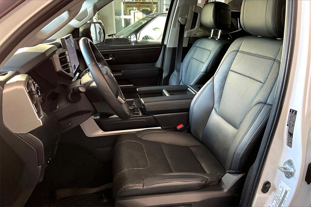 Used 2023 Toyota Tundra SR5 image 3