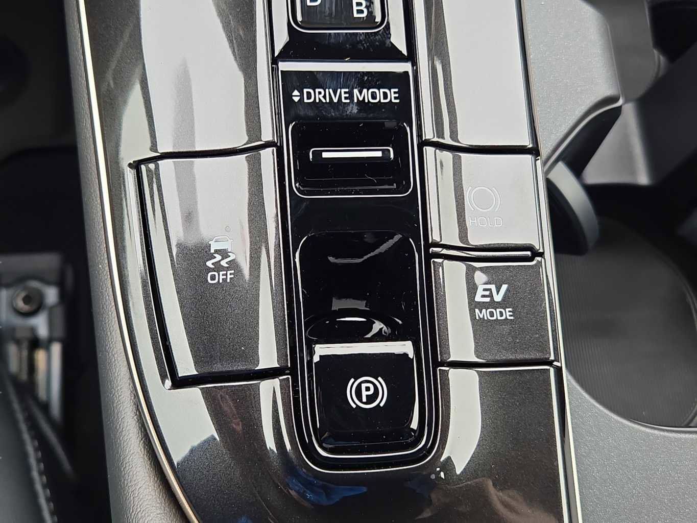 New 2026 Toyota Crown Nightshade image 24