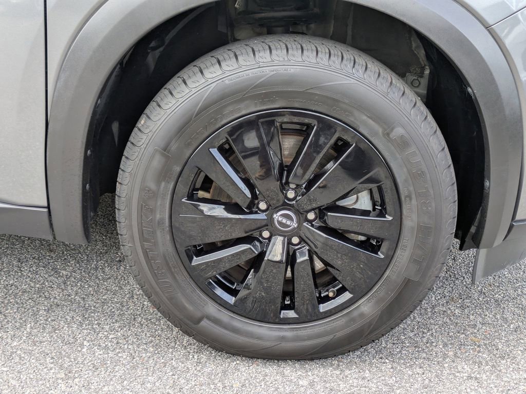 Used 2023 Nissan Pathfinder SL image 12