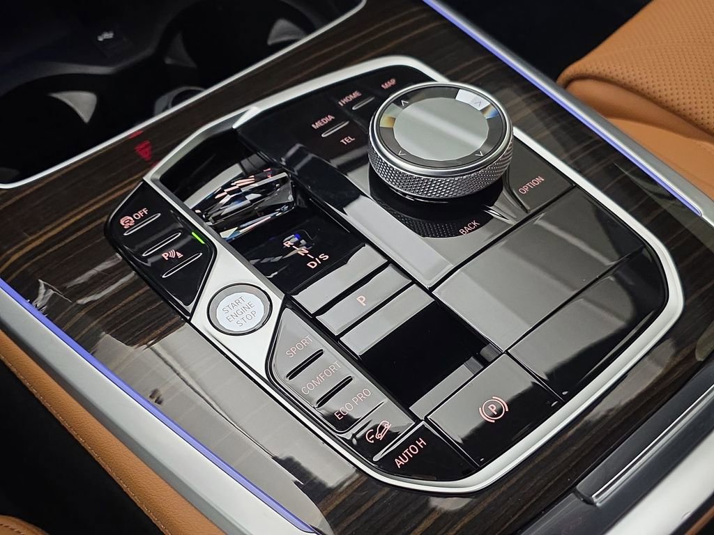 Certified 2024 BMW X5 M60i w/ Executive Package image 21