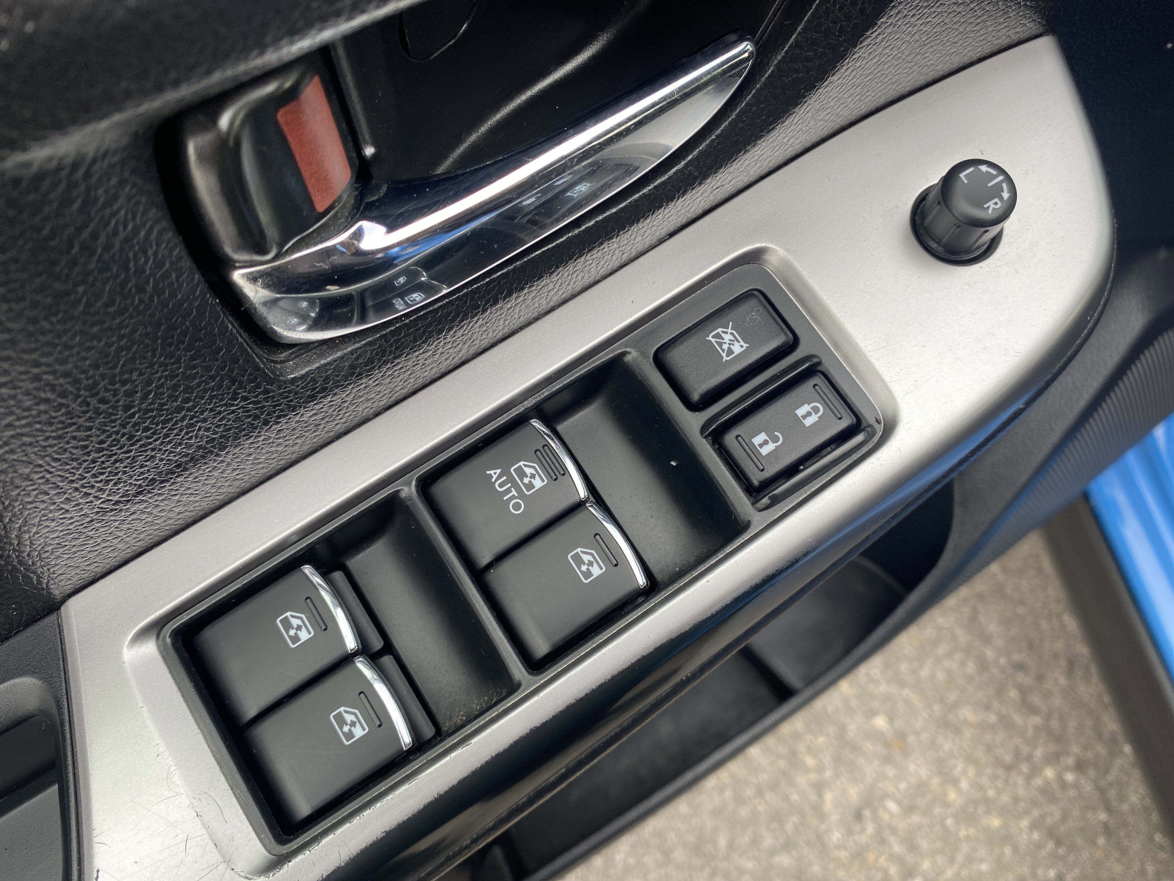 Used 2016 Subaru Crosstrek 2.0i Premium image 16