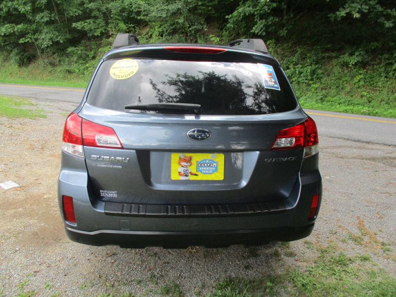 Used 2013 Subaru Outback 2.5i Premium w/ Popular Pkg 1A AWD/4WD image 8