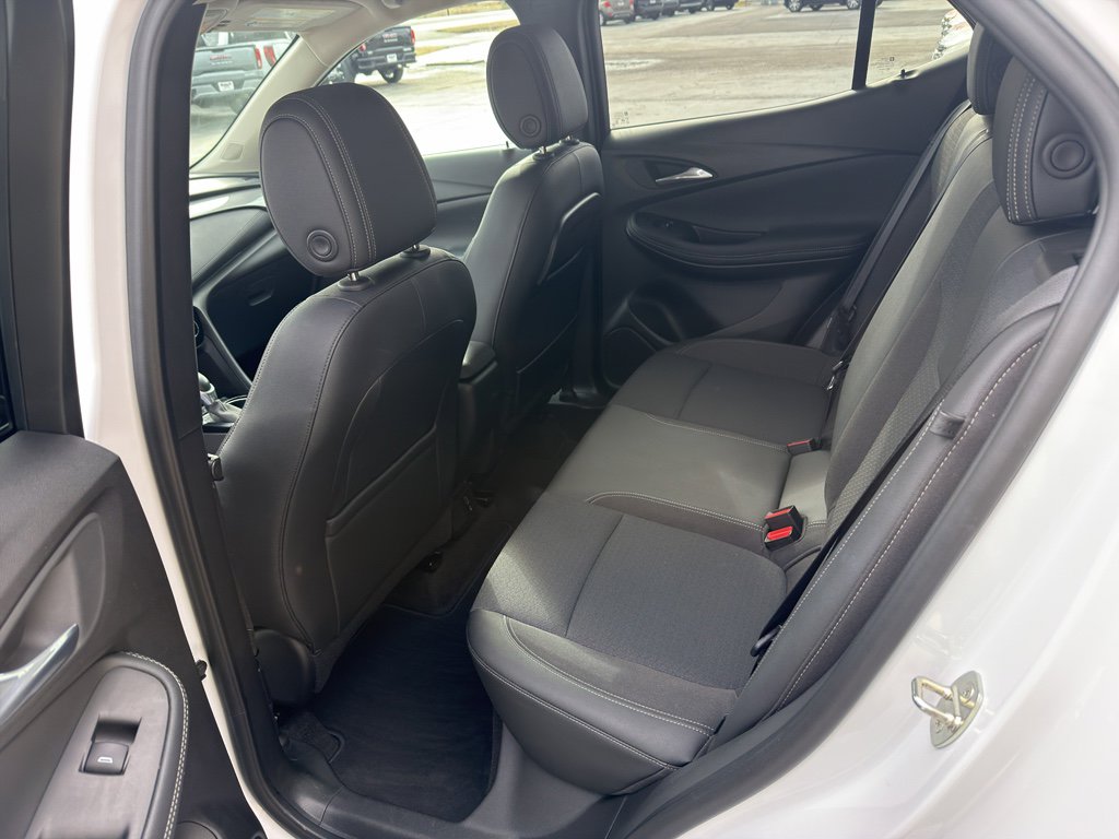 Used 2020 Buick Encore GX Preferred w/ Cold Weather Comfort Package image 10