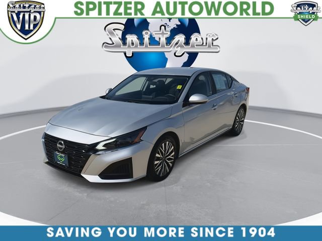 Used 2023 Nissan Altima 2.5 SV image 4