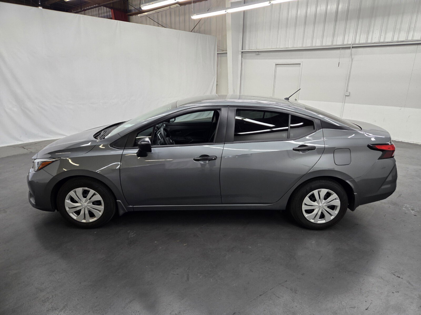 Used 2025 Nissan Versa S w/ Trunk Package FWD image 2