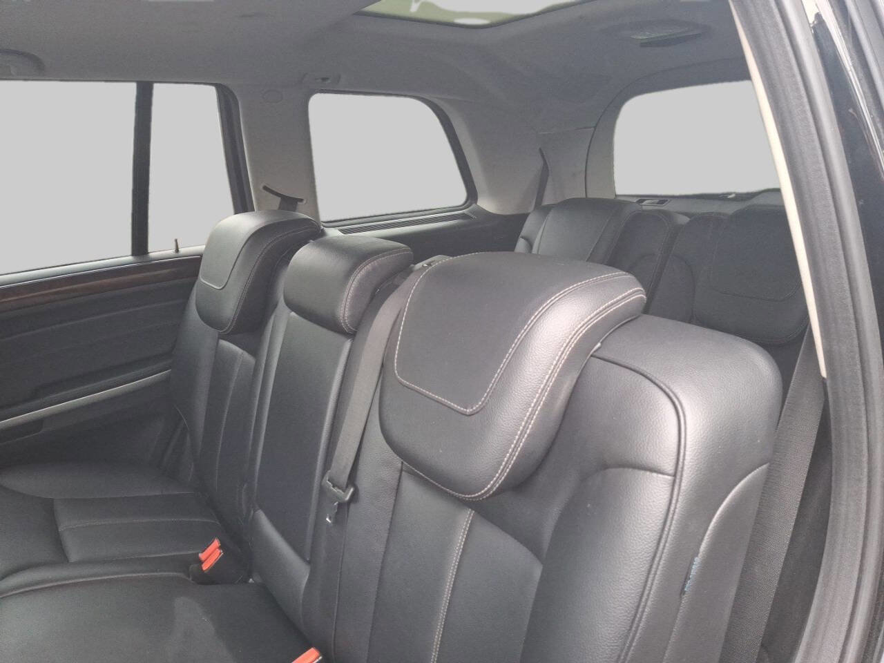 Used 2012 Mercedes-Benz GL 450 4MATIC w/ Premium 1 Pkg image 20