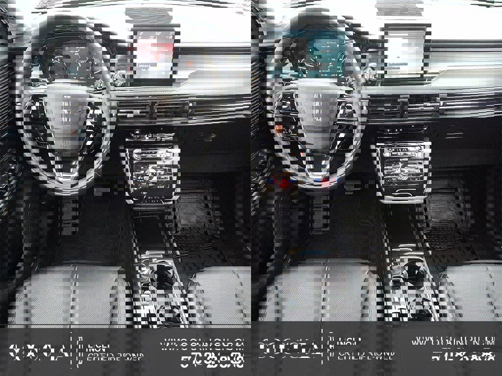 Certified 2022 Lincoln Corsair AWD w/ Equipment Group 101A image 11