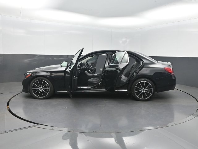 Used 2021 Mercedes-Benz C 300 Sedan w/ Premium Package image 38