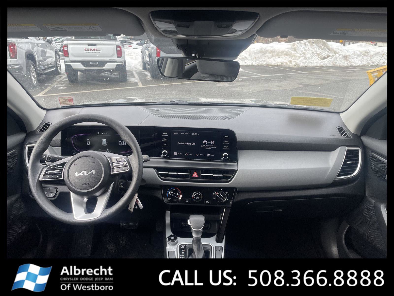 Used 2024 Kia Seltos LX image 23