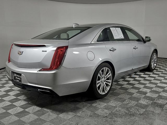 Used 2018 Cadillac XTS Luxury image 4