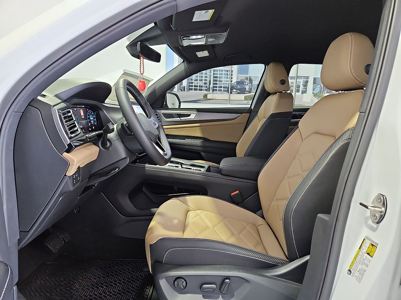New 2026 Volkswagen Atlas Cross Sport SE FWD image 17
