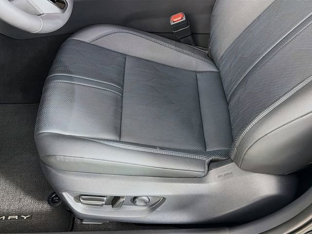Used 2026 Toyota Camry XSE FWD image 23