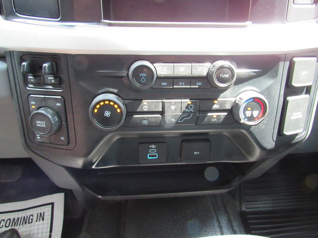 Used 2023 Ford F350 XLT w/ FX4 Off-Road Package AWD/4WD image 40