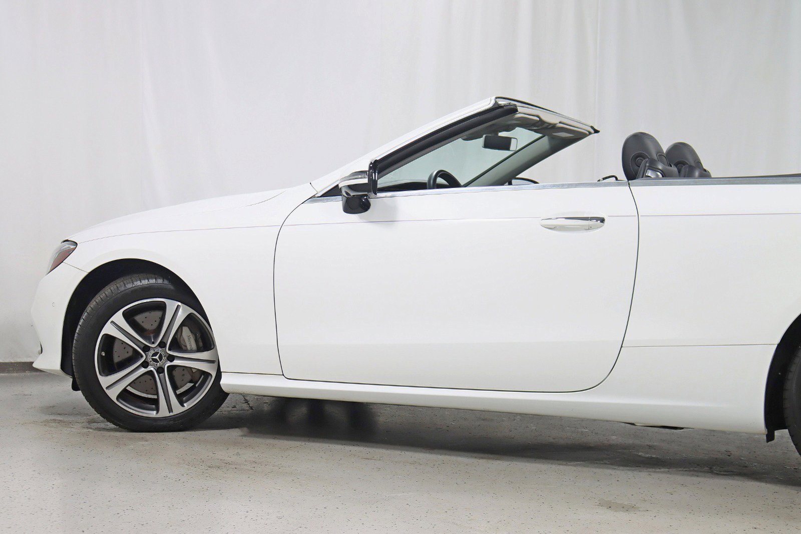 Used 2019 Mercedes-Benz E 450 4MATIC Cabriolet image 12