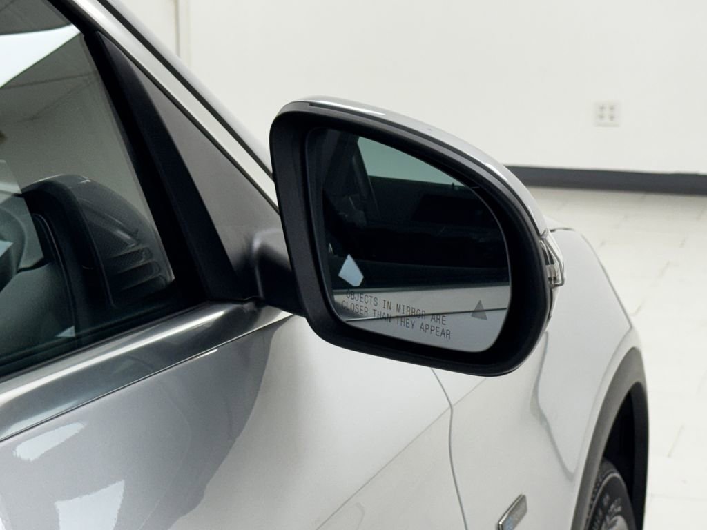 Used 2020 Mercedes-Benz GLC 350e 4MATIC image 42