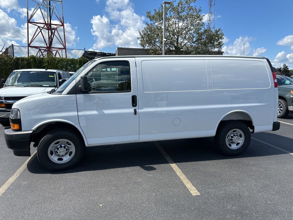 New 2025 Chevrolet Express 2500 w/ Communications Package image 3